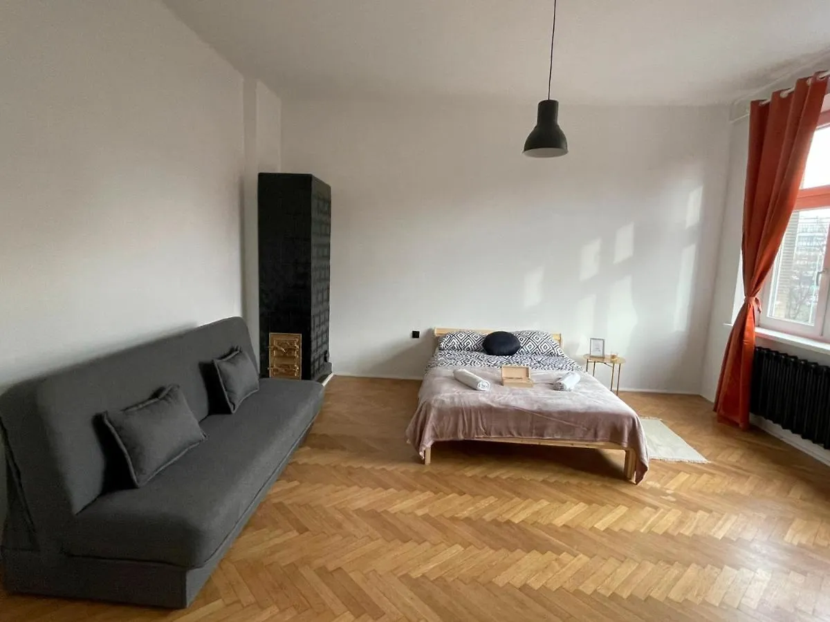 Big And Cozy Bedroom In Kraków