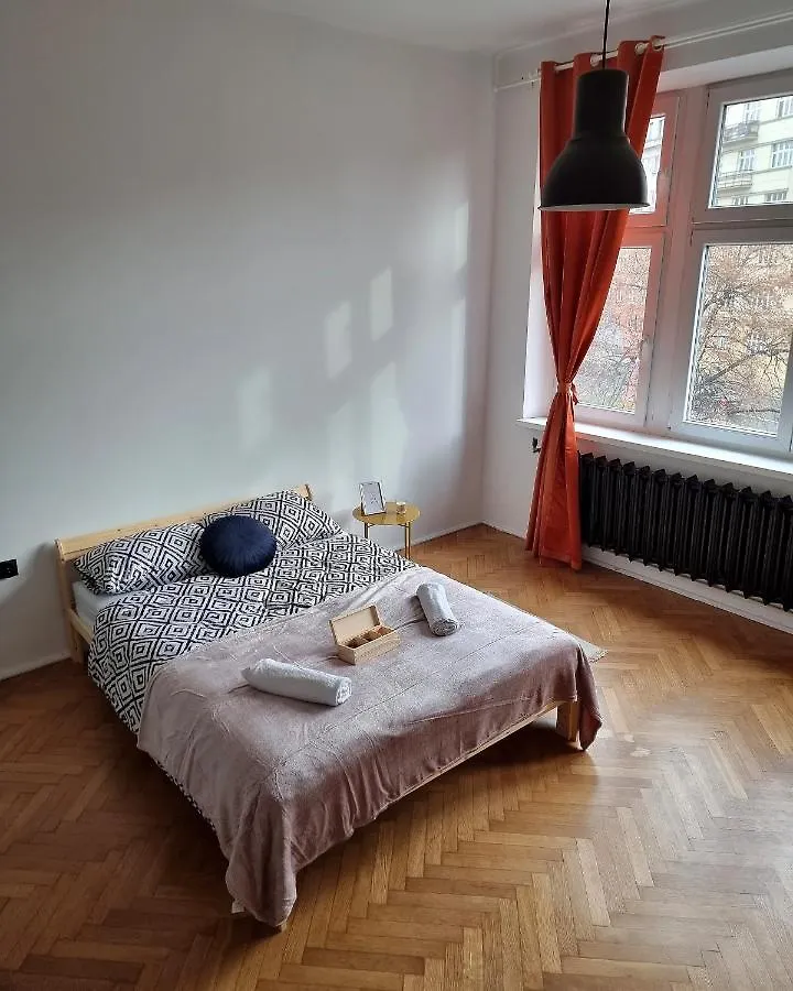 Big And Cozy Bedroom In Kraków Kwatera prywatna